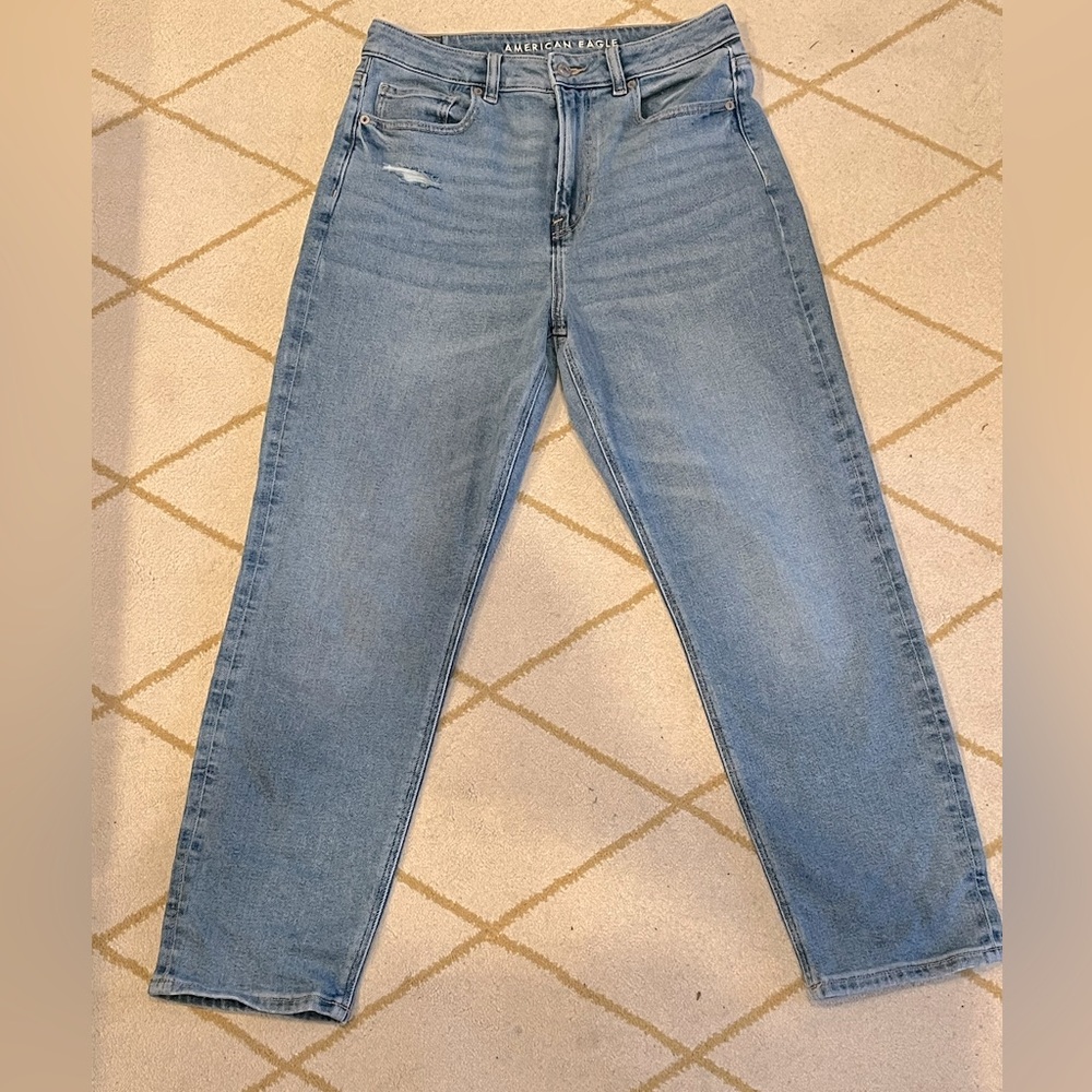 American Eagle Mom Jean